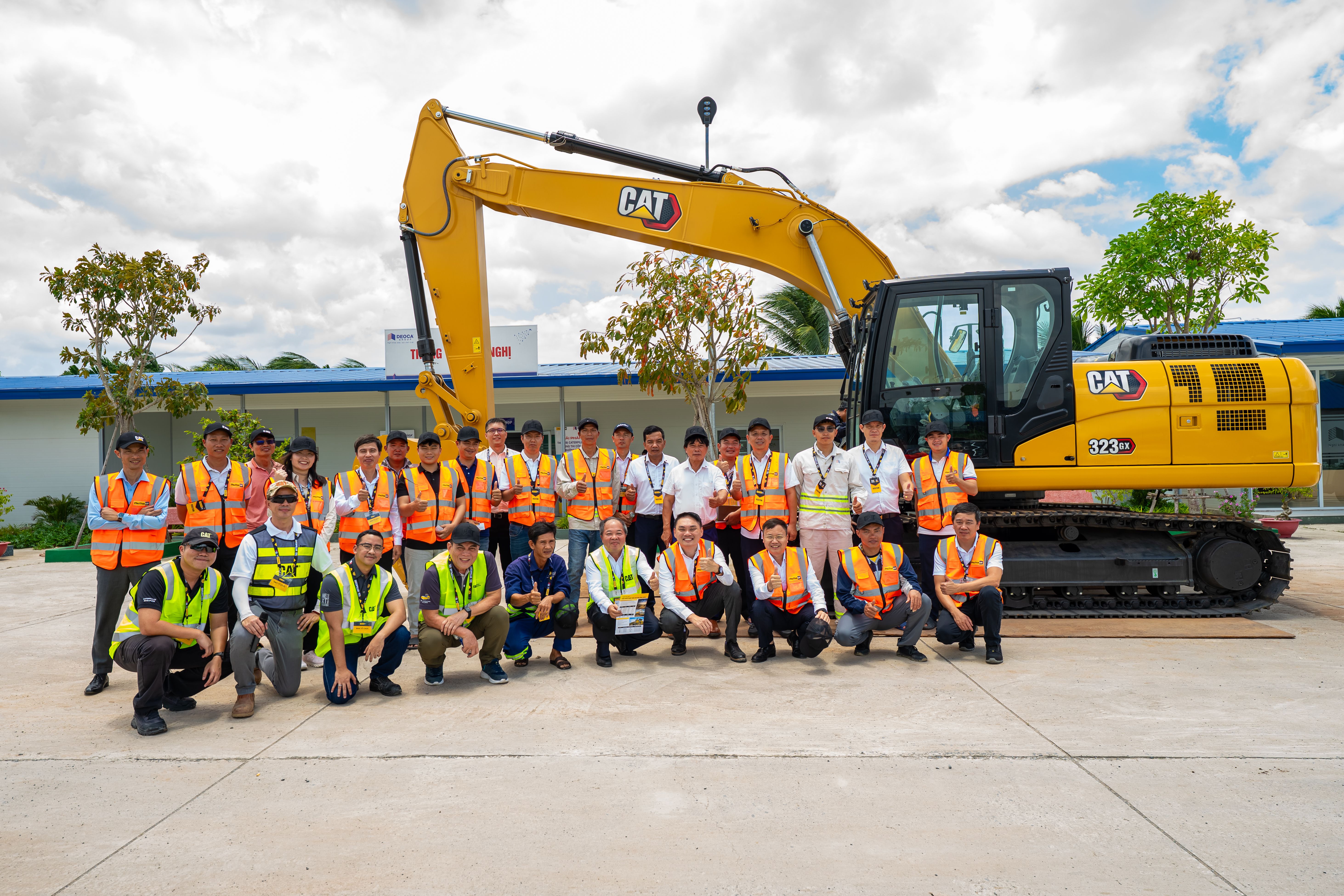 PTC & TĐ ĐÈO CẢ TỔ CHỨC TOẠ ĐÀM: GIẢI PHÁP THIẾT BỊ CATERPILLAR TRONG THI CÔNG ĐƯỜNG BỘ