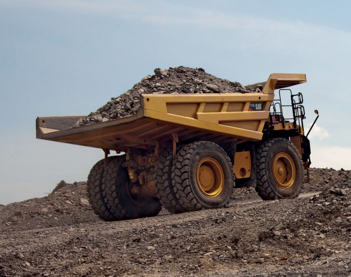 Cat® products receive Top 100 and Contractor's choice awards