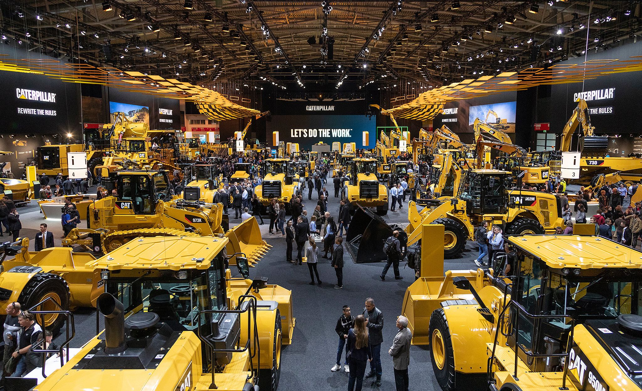 CATERPILLAR KỶ NIỆM 100 NĂM TẠI TRIỂN LÃM BAUMA MUNICH 2025
