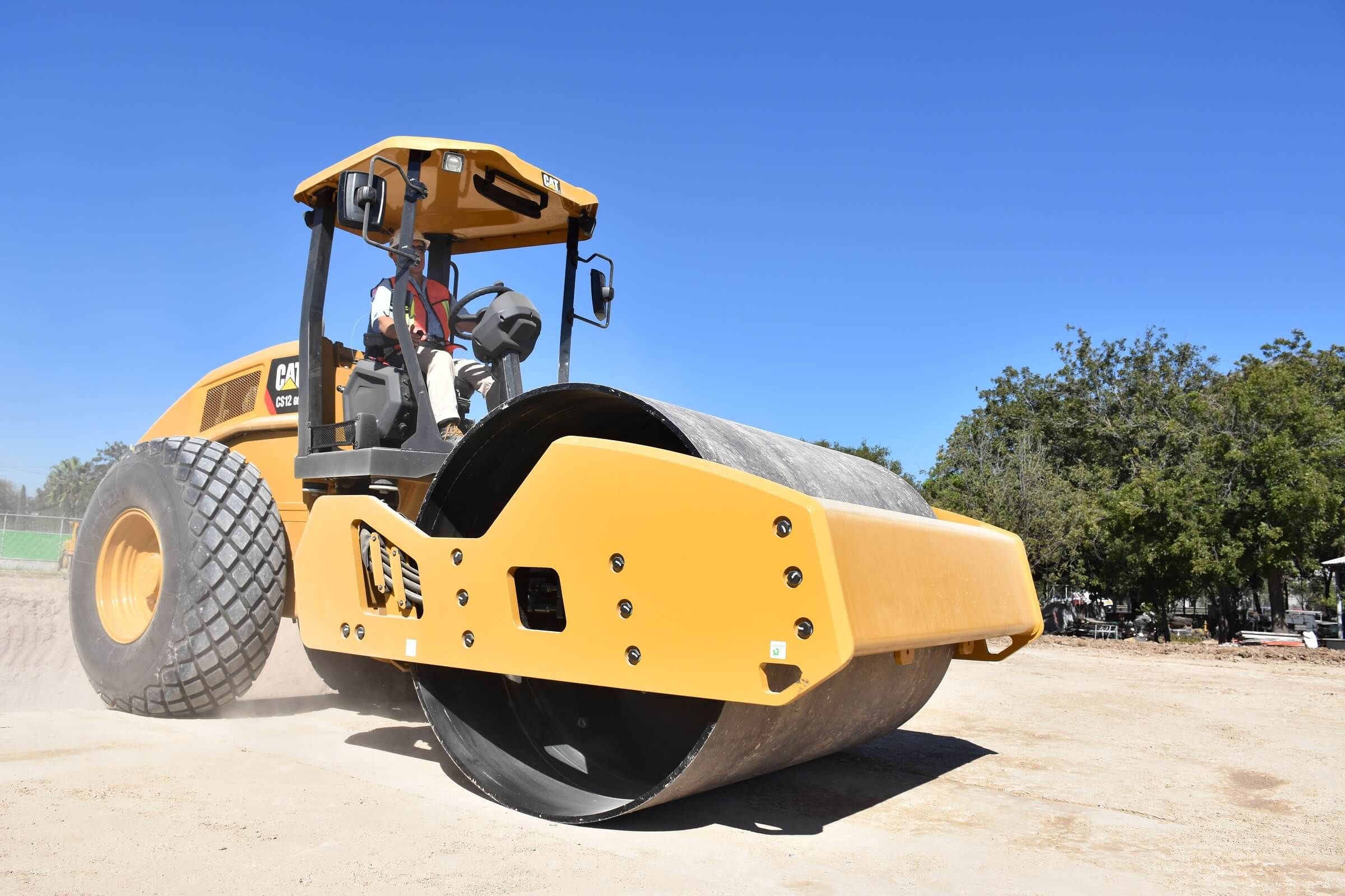 Cat® CS11GC - Công ty Sierra Solutions SDN. BHD