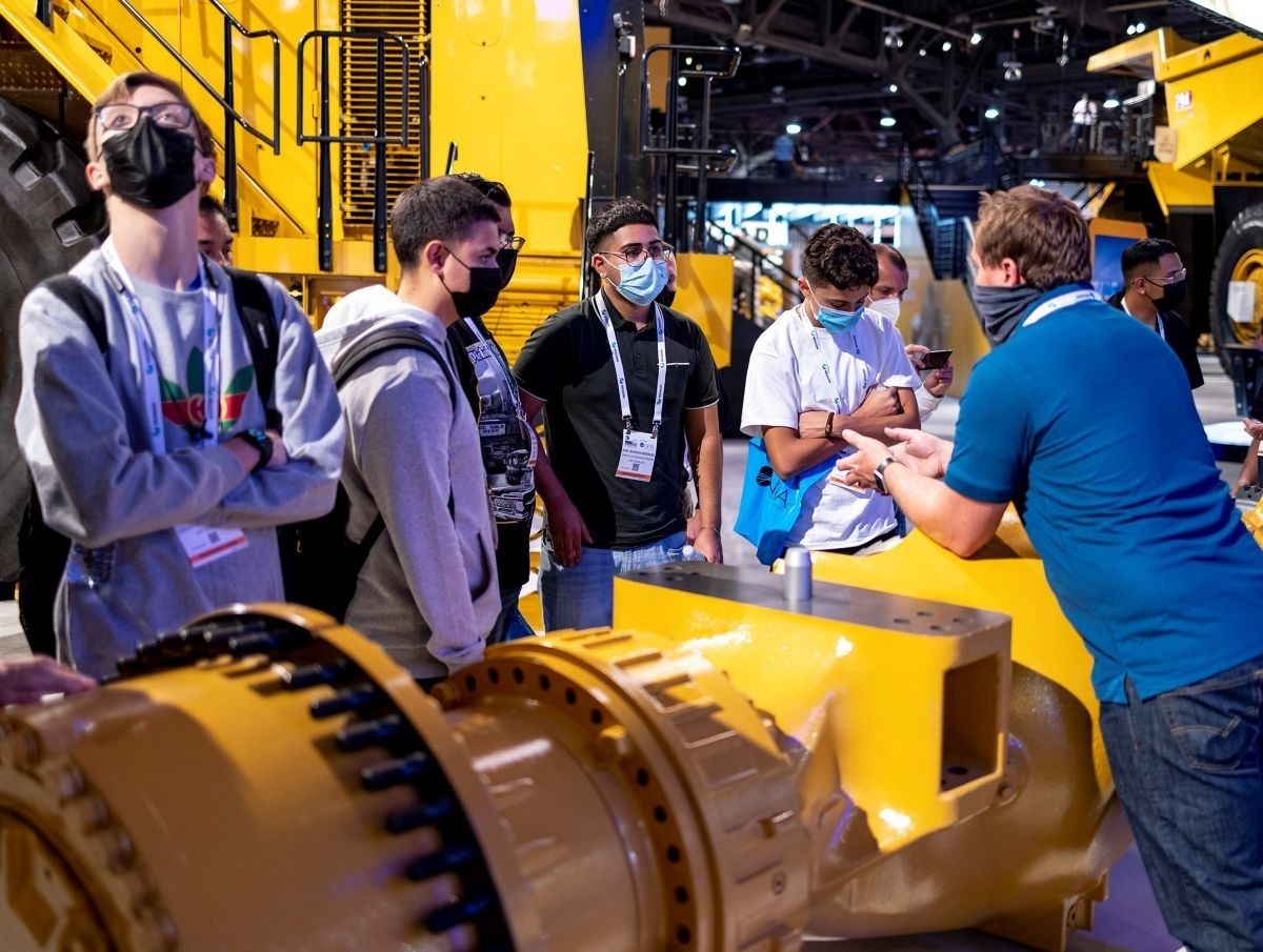 Caterpillar at MINExpo 2021 - DAY TWO